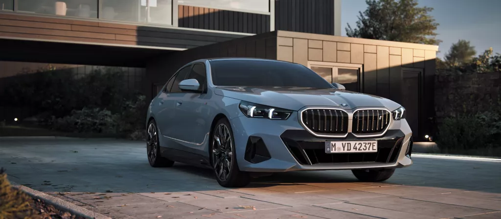 BMW i5 Banner